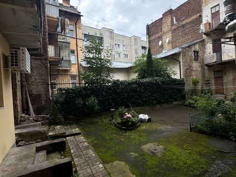 квартира за адресою Джерельна вул., 39