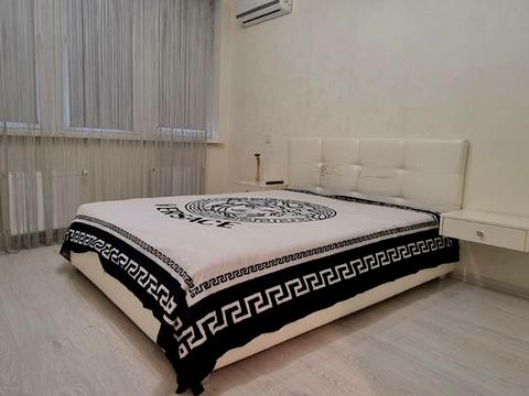 квартира по адресу Ревуцкого ул., 7-В