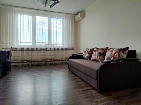 квартира по адресу Олены Пчилки ул., 2