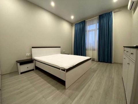 квартира за адресою Євгена Коновальця вул. (Щорса), 36-Е