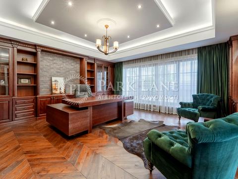 будинок за адресою Лісна