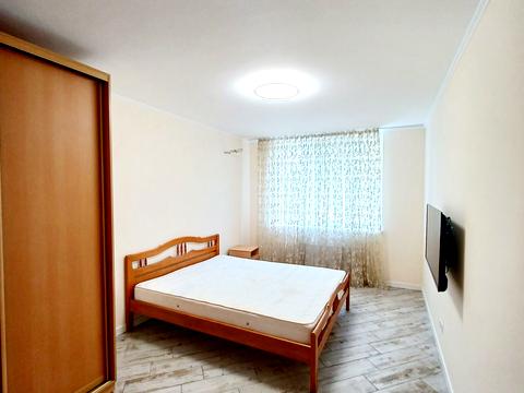 квартира за адресою Академіка Глушкова просп., 101