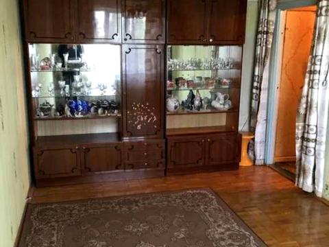 квартира за адресою Зодчих вул., 44