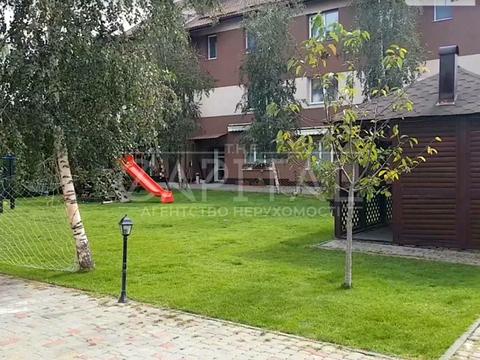 будинок за адресою Київська