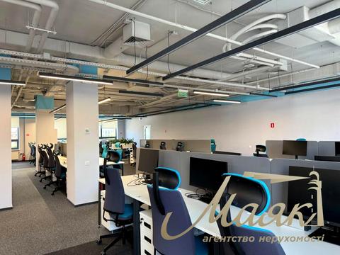 комерційна за адресою Сім'ї Прахових вул. (Гайдара), 58