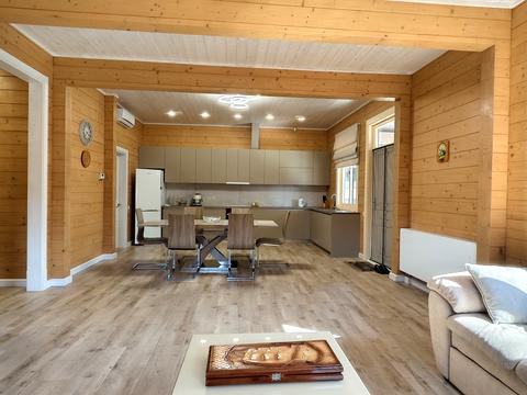 будинок за адресою Трояндовий пров.