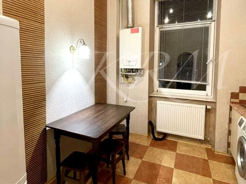 квартира за адресою Жовківська вул. (Декабристів), 14