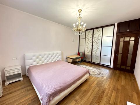 будинок за адресою Миколи Юнкерова вул.