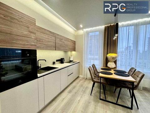 квартира за адресою Салютна вул., 2к9