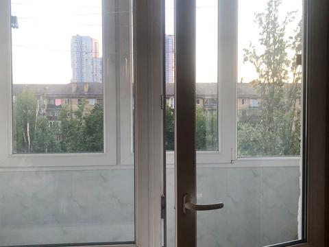 квартира за адресою Соборності просп. (Возз'єднання), 18б