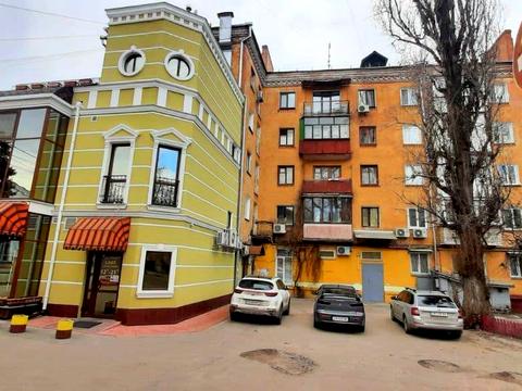 квартира за адресою Перемоги пл., 93