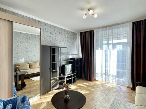 квартира за адресою Революції Гідності вул. (Супруна), 32