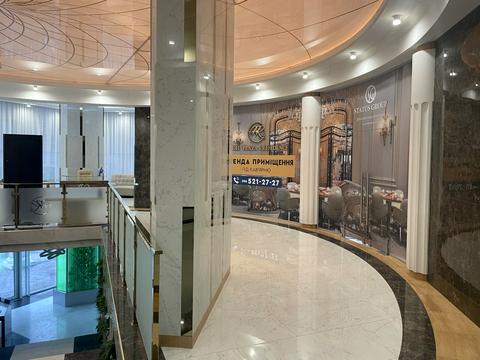 комерційна за адресою Глибочицька вул., 73