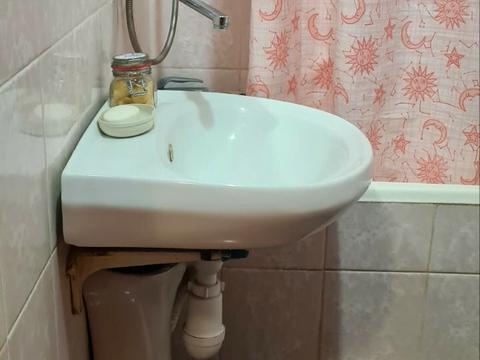 квартира по адресу Строителей ул., 8