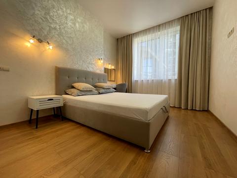 квартира за адресою Андрія Верхогляда вул. (Михайла Драгомирова), 14-А