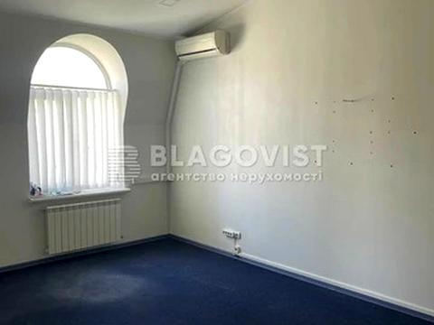 комерційна за адресою Ярославів Вал вул., 21-Г