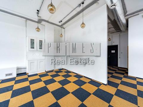 коммерческая по адресу Кловский спуск, 7a