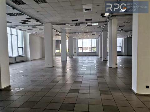 комерційна за адресою Степана Бандери просп. (Московський), 16Б