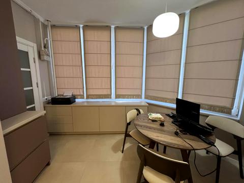 квартира за адресою Братська вул., 12