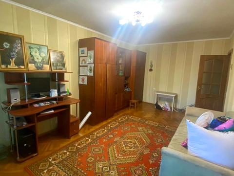 квартира за адресою Родини Глаголєвих вул. (Академіка Грекова), 15-А