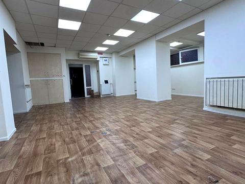 комерційна за адресою Дегтярівська вул., 26