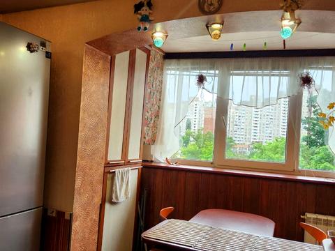 квартира за адресою Академіка Глушкова просп., 24