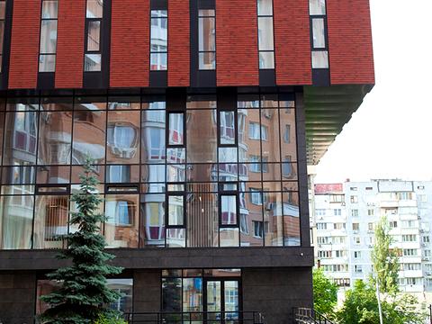комерційна за адресою Левка Лук'яненка вул. (Маршала Тимошенка), 21/2