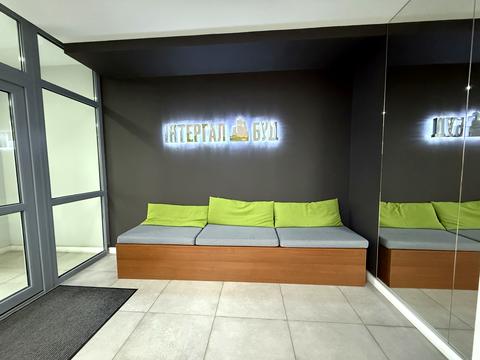 квартира по адресу Олеся Бердника ул., 1-Д