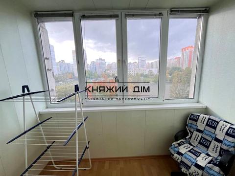 квартира за адресою Драгоманова вул., 12-А