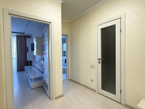квартира за адресою Зоопаркова вул., 10