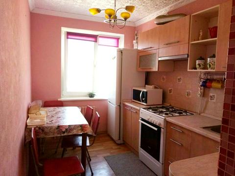 квартира за адресою Юрія Кондратюка вул. (Комунарівська), 5