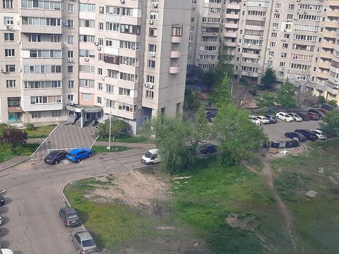 квартира за адресою Оноре де Бальзака вул., 4