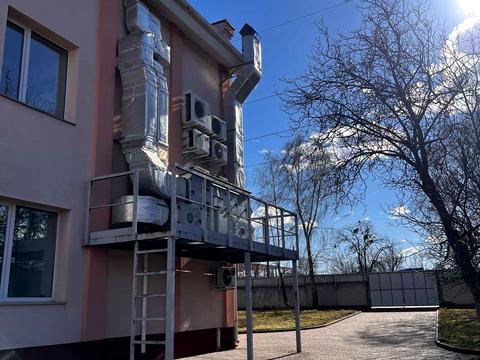 коммерческая по адресу Леси Украинки ул., 6//2