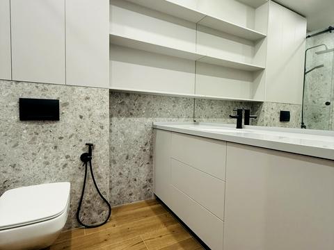 квартира за адресою Молодіжна вул., 5