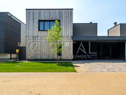 будинок за адресою Щаслива, 60