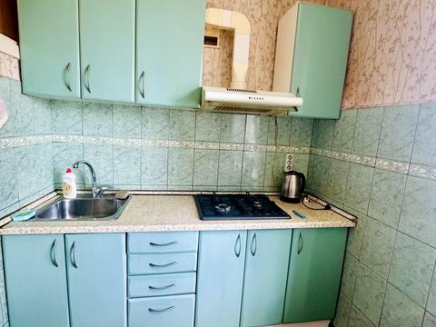 квартира за адресою Генерала Алмазова вул. (Кутузова), 14