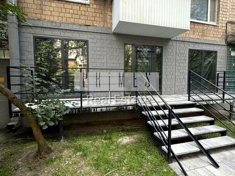 комерційна за адресою Рибальська вул., 11