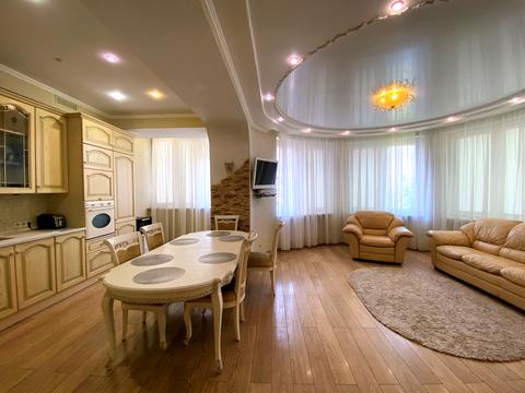 квартира по адресу Шампанский пер., 9