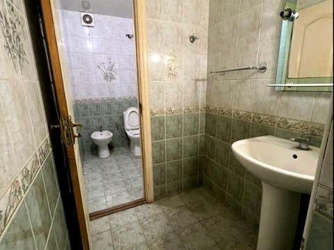 комерційна за адресою Свободи вул., 19