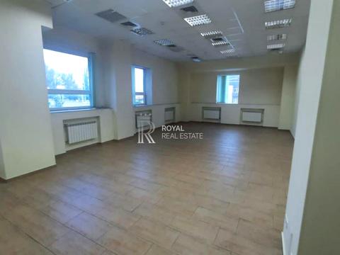комерційна за адресою Новокостянтинівська вул., 13/10