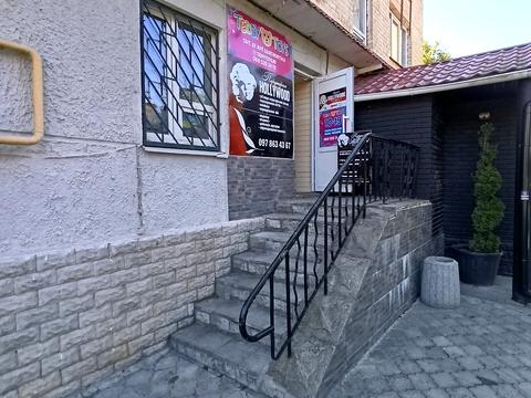 коммерческая по адресу вул. Володимира Стельмаха, 6