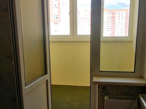 квартира за адресою Софії Русової вул., 1