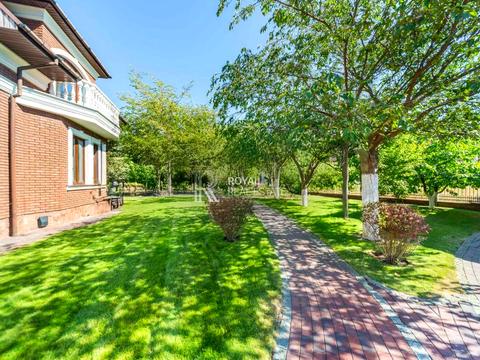 будинок за адресою Заповідна