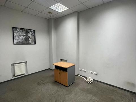 коммерческая по адресу Дмитрия Яворницкого просп. (Карла Маркса), 27