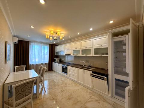 квартира за адресою Дмитрівська вул., 75