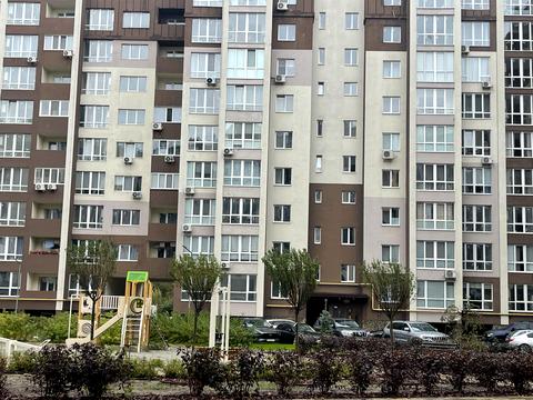 комерційна за адресою Феодосія Печерського вул. (Піонерська), 20