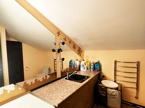 будинок за адресою с. Романків, Травнева