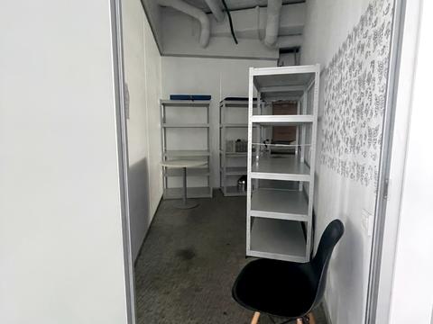 комерційна за адресою Спортивна пл., 1а