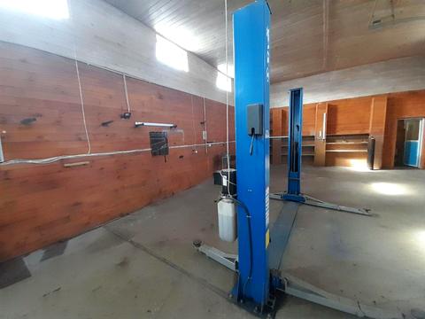 коммерческая по адресу Радистов ул., 5