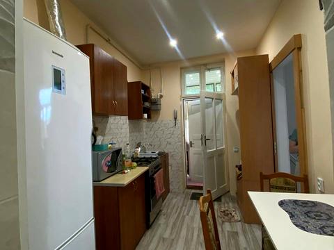 квартира за адресою Під Дубом вул. (Космонавтів), 6а